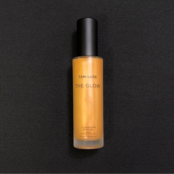 TAN LUXE The Glow — Illuminating & Hydrating Body Oil — Full Size 80 mL - Picture 1 of 3